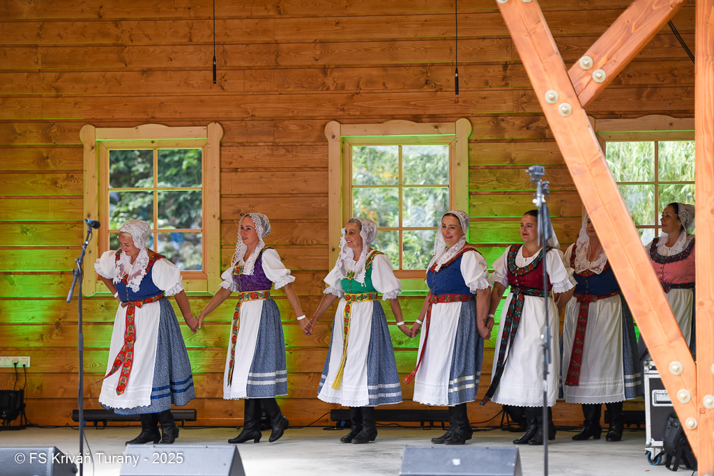 Číslo fotografie je DSC_8410