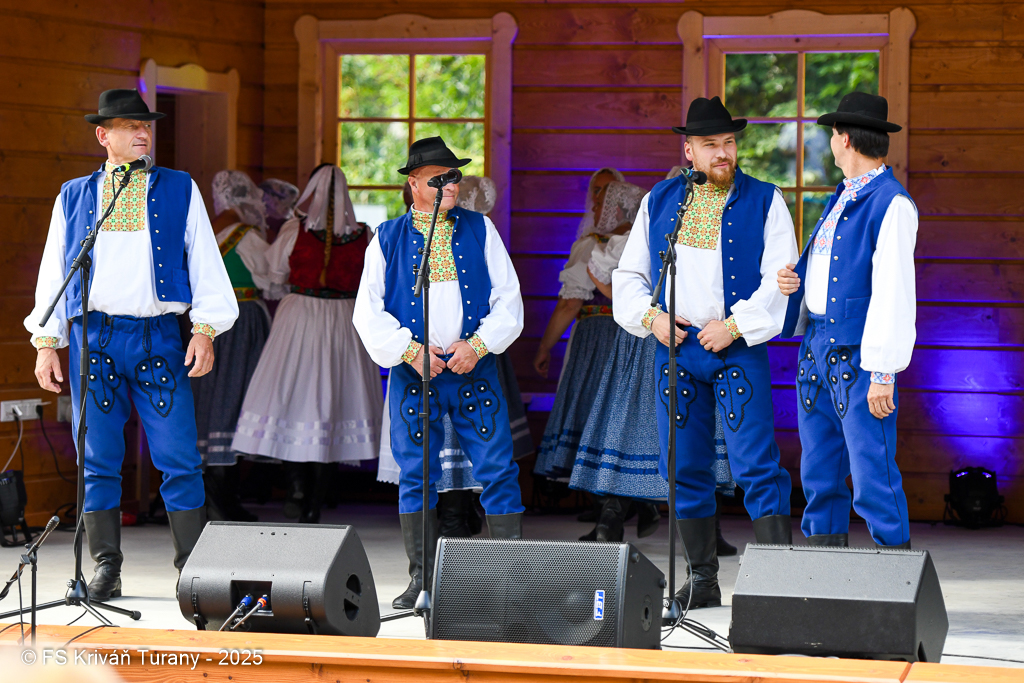 Číslo fotografie je DSC_8440