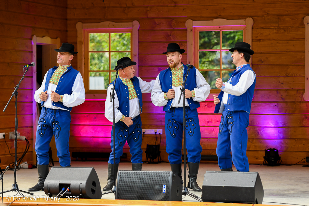 Číslo fotografie je DSC_8448