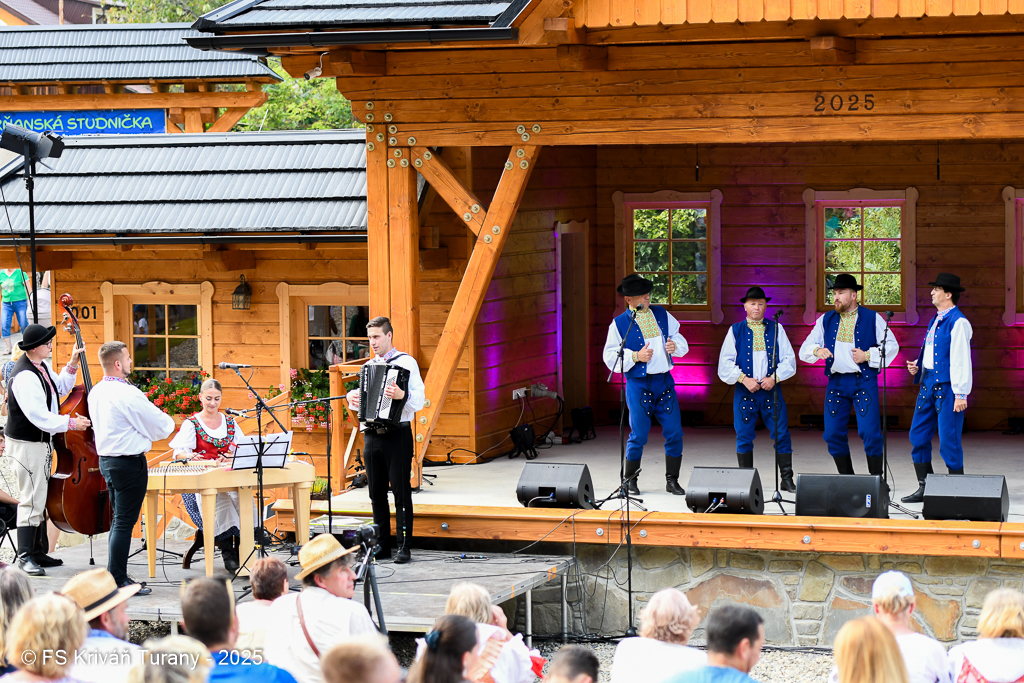 Číslo fotografie je DSC_8450