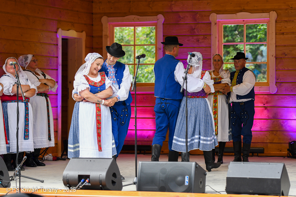 Číslo fotografie je DSC_8575