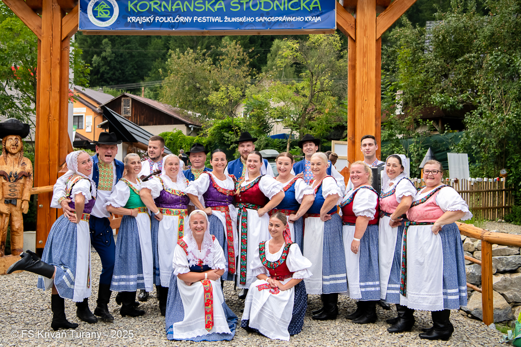 Číslo fotografie je DSC_8619