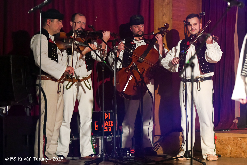 Číslo fotografie je DSC_2963