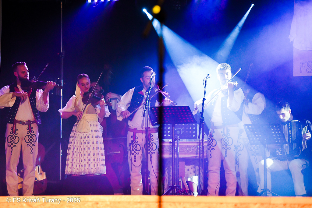 Číslo fotografie je DSC_3436