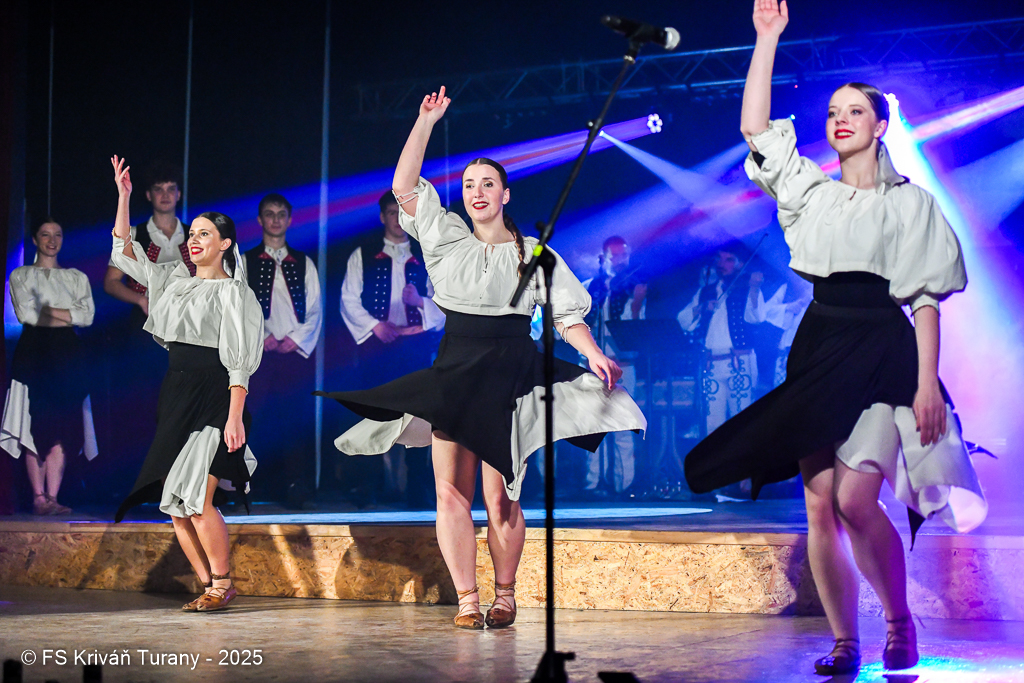 Číslo fotografie je DSC_3707