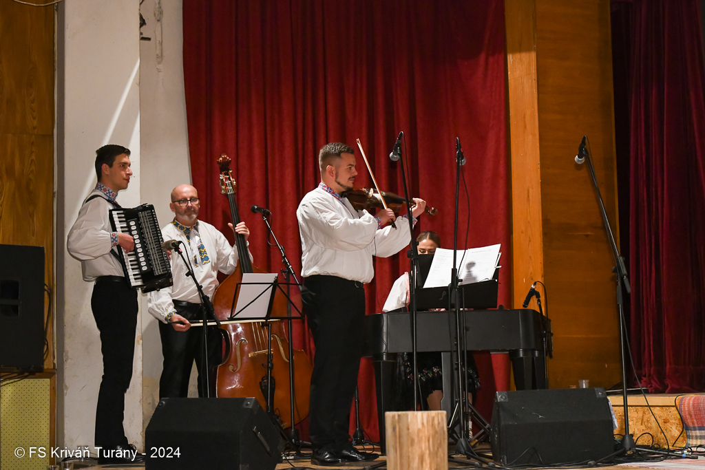 Číslo fotografie je DSC_1319